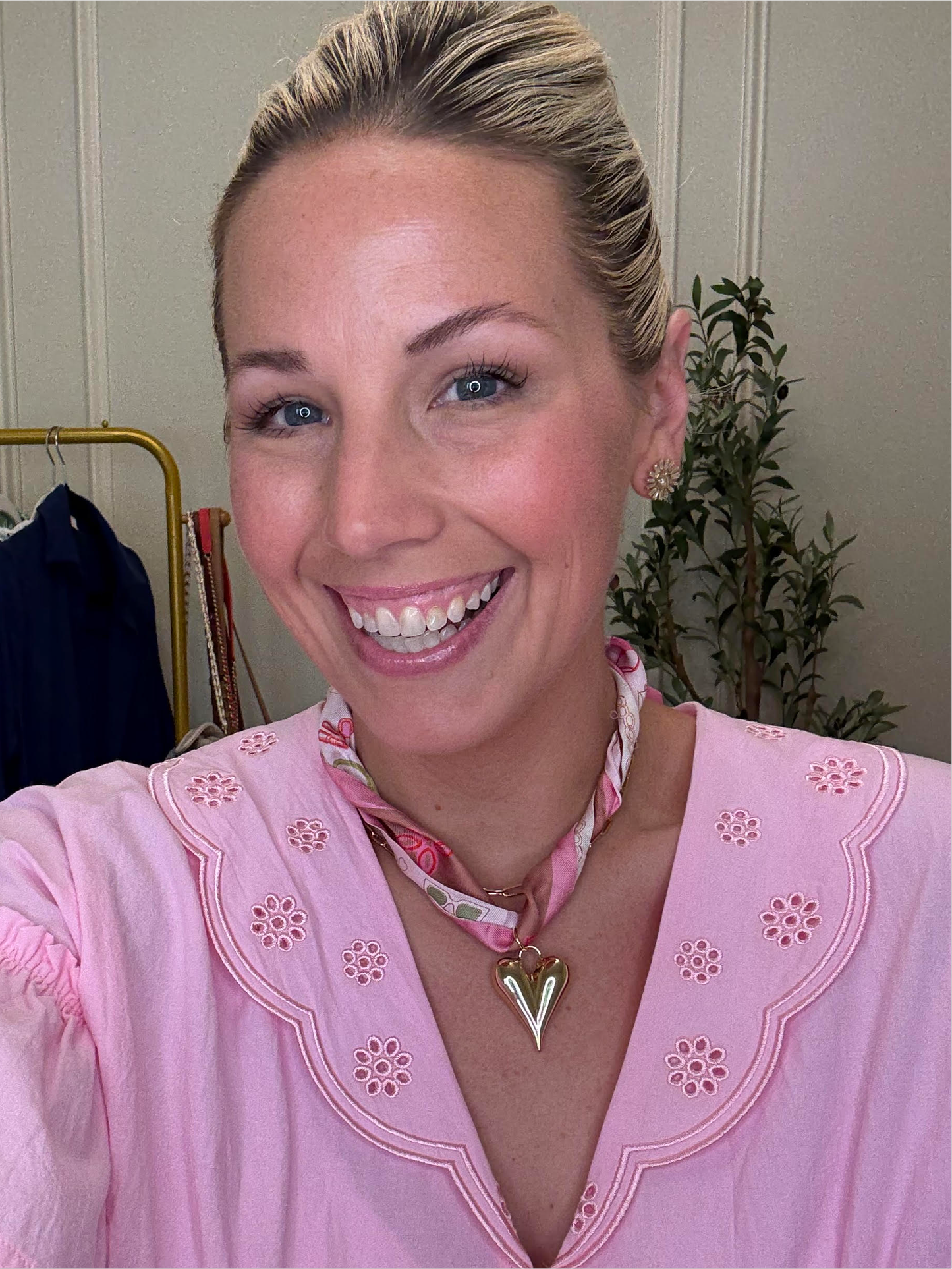 The Bobbi with the Eye "Influencer" Twilly Heart Necklace