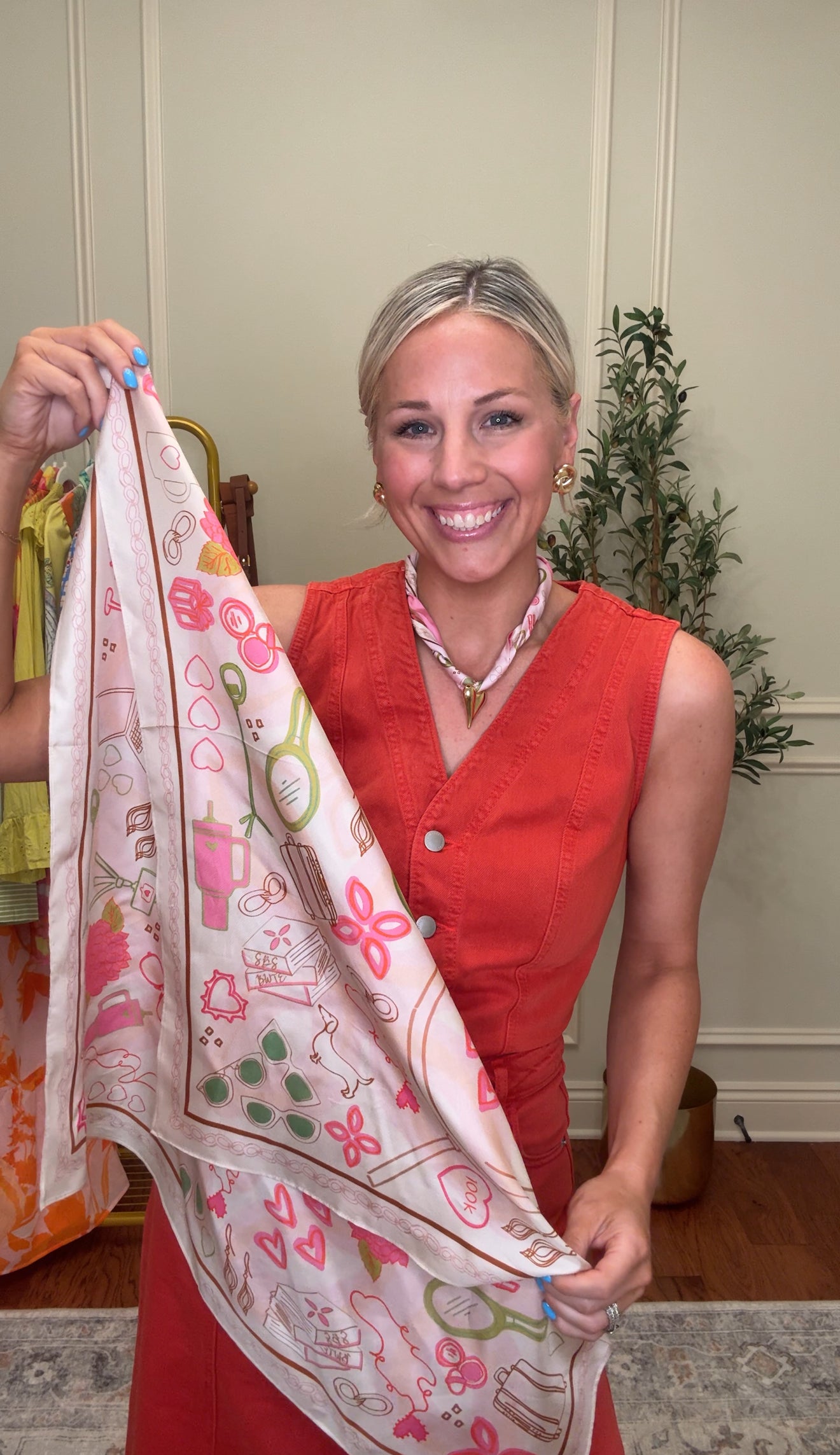 Sold out! The Bobbi with the Eye "Influencer" Scarf